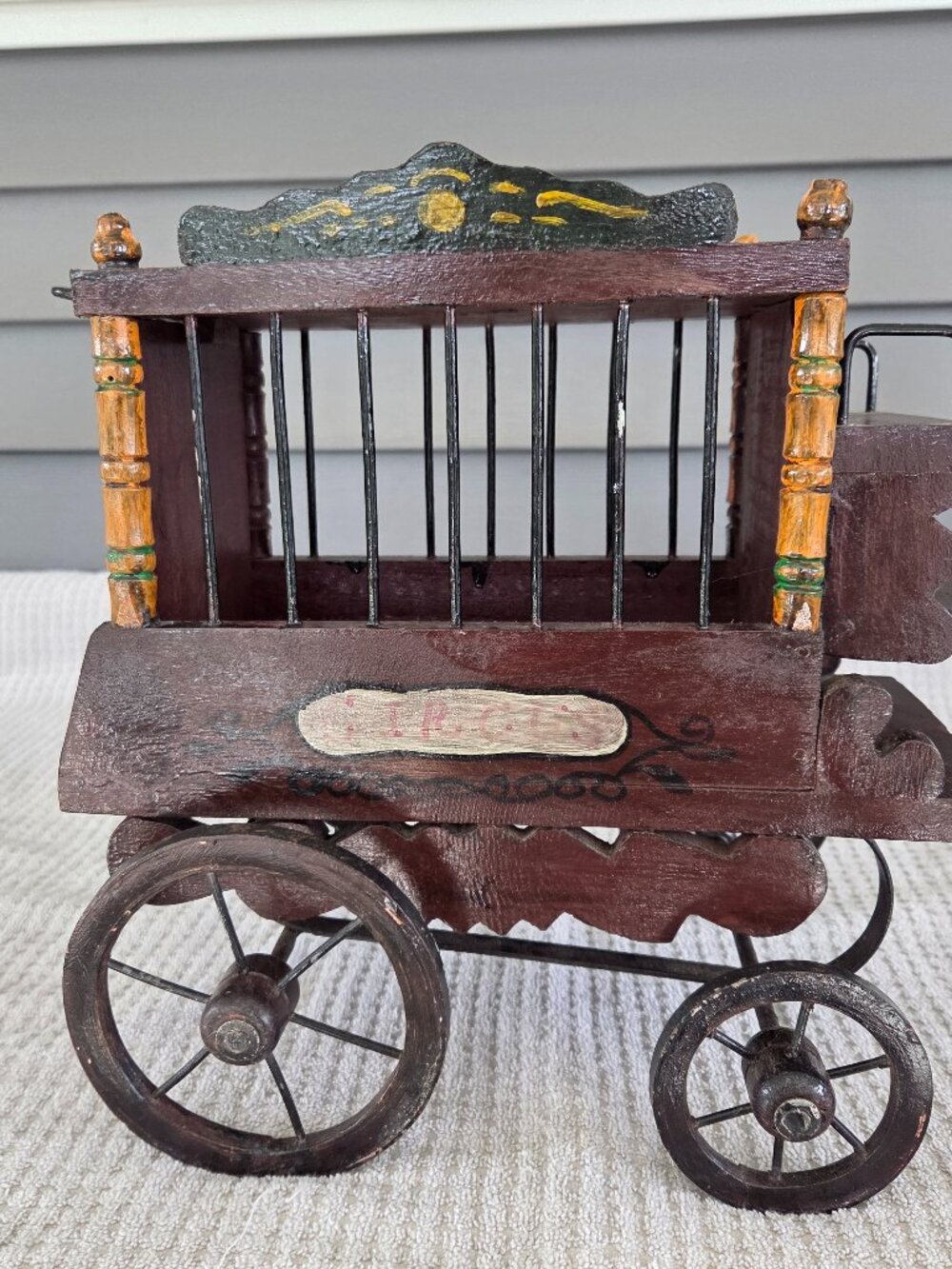 Vintage Ringling Bros. Barnum & Bailey Circus Wagon Toy Wood and Metal